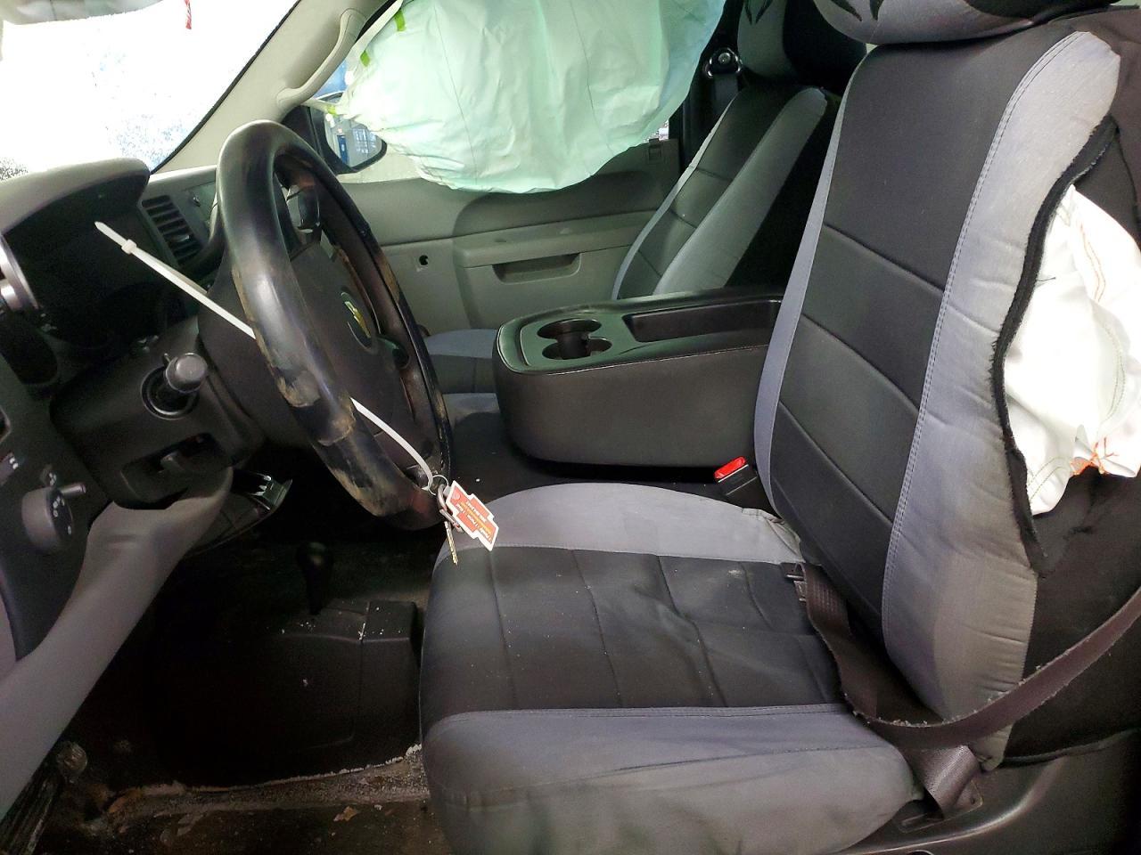 2013 Chevrolet Silverado K1500 - Image 7