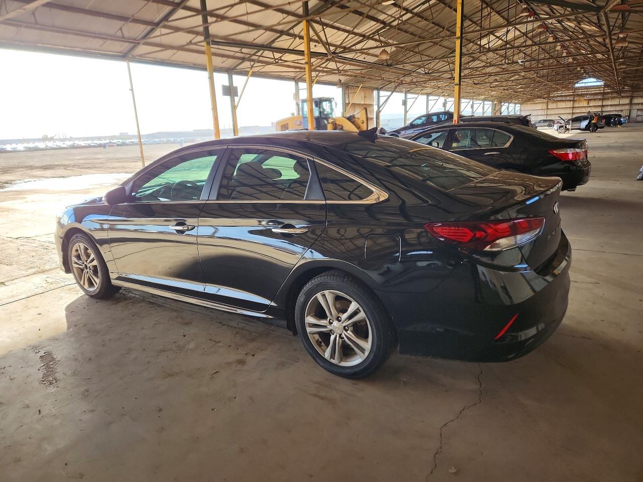 2018 Hyundai Sonata Sport - Image 2