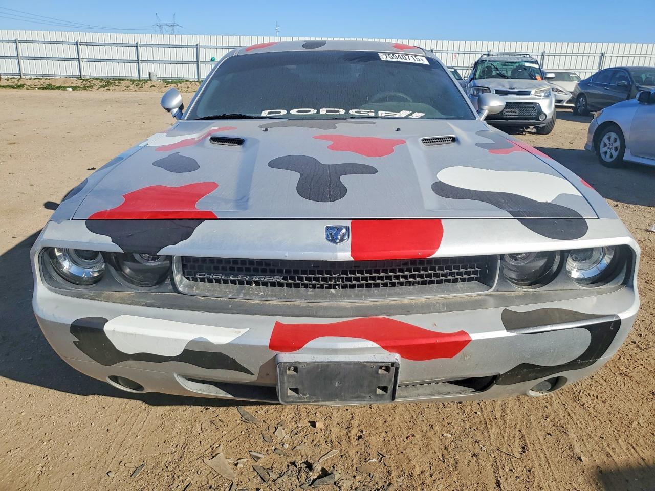 2010 Dodge Challenger Se - Image 5