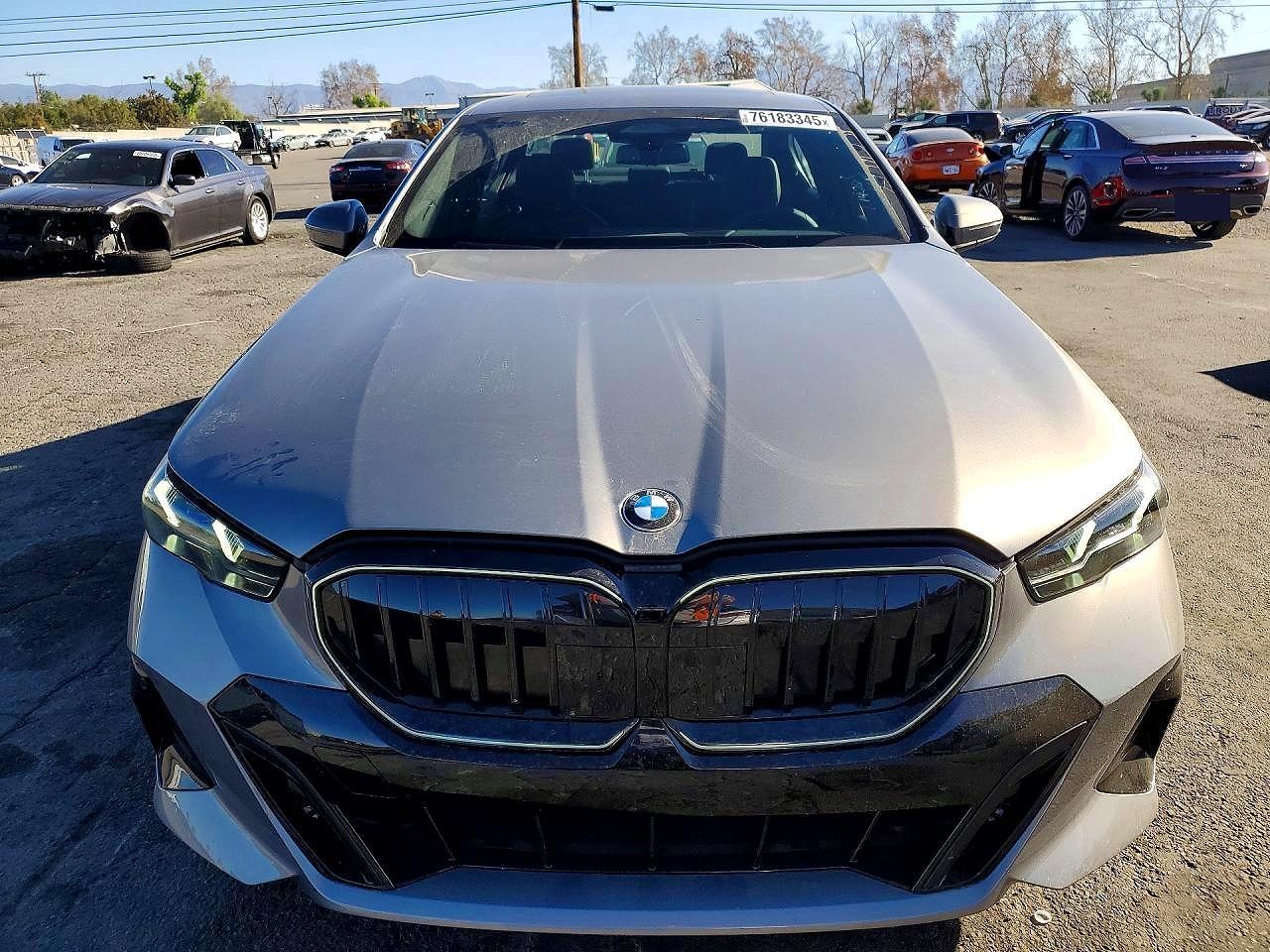 2026 BMW 530 I - Фото 5