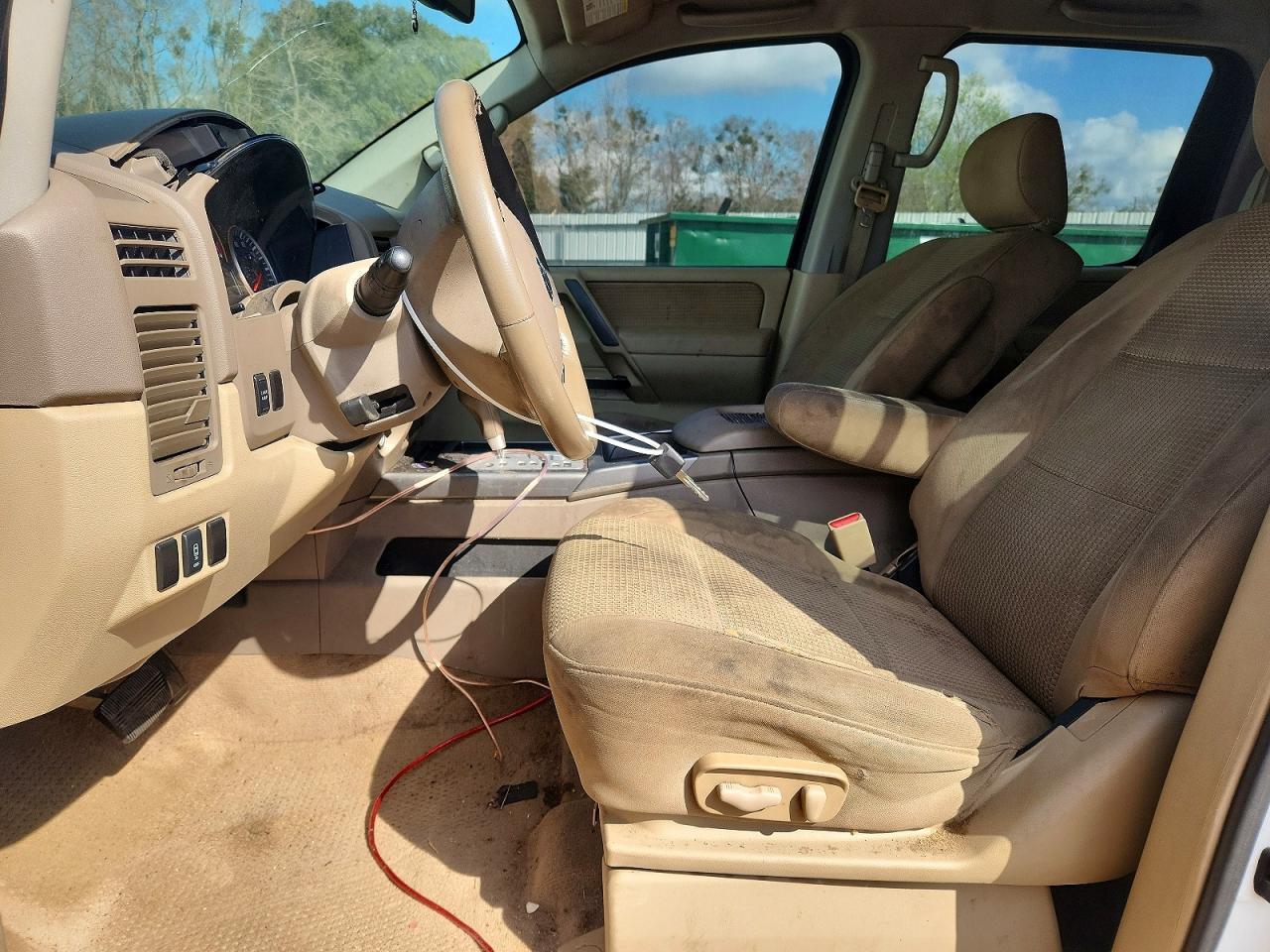 2012 Nissan Titan Sv - Image 7