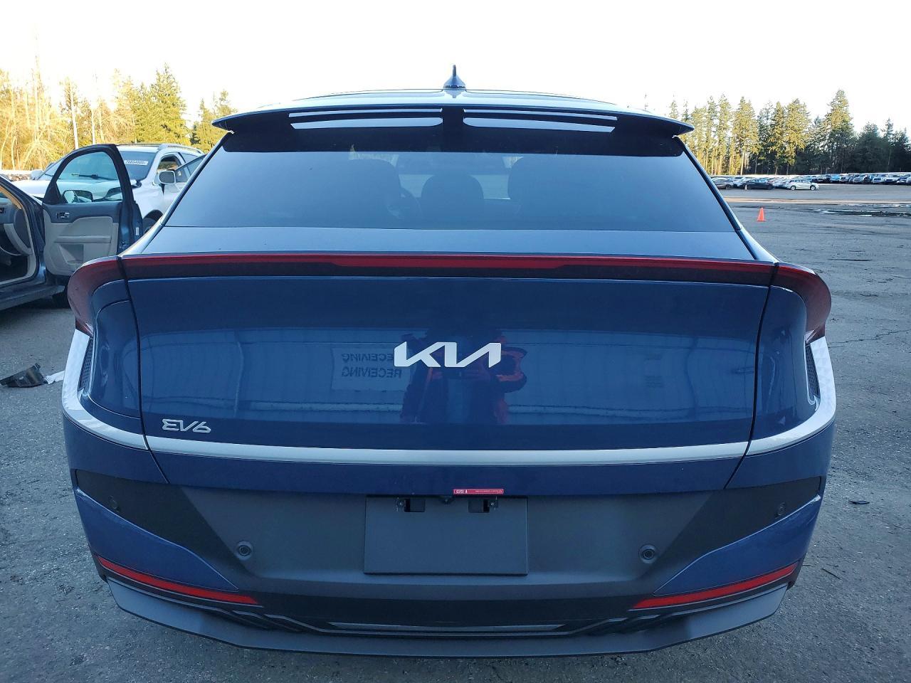 2025 Kia Ev6 Light Long Range - Image 6