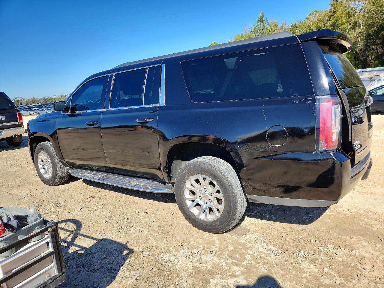 2018 GMC Yukon Xl C1500 Slt - Фото 2