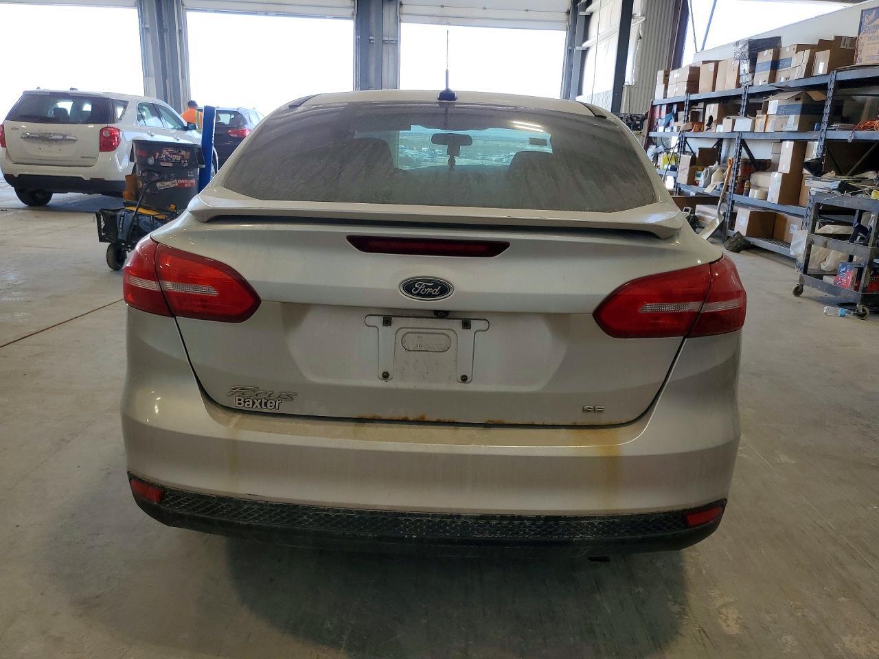 2016 Ford Focus Se - Фото 6