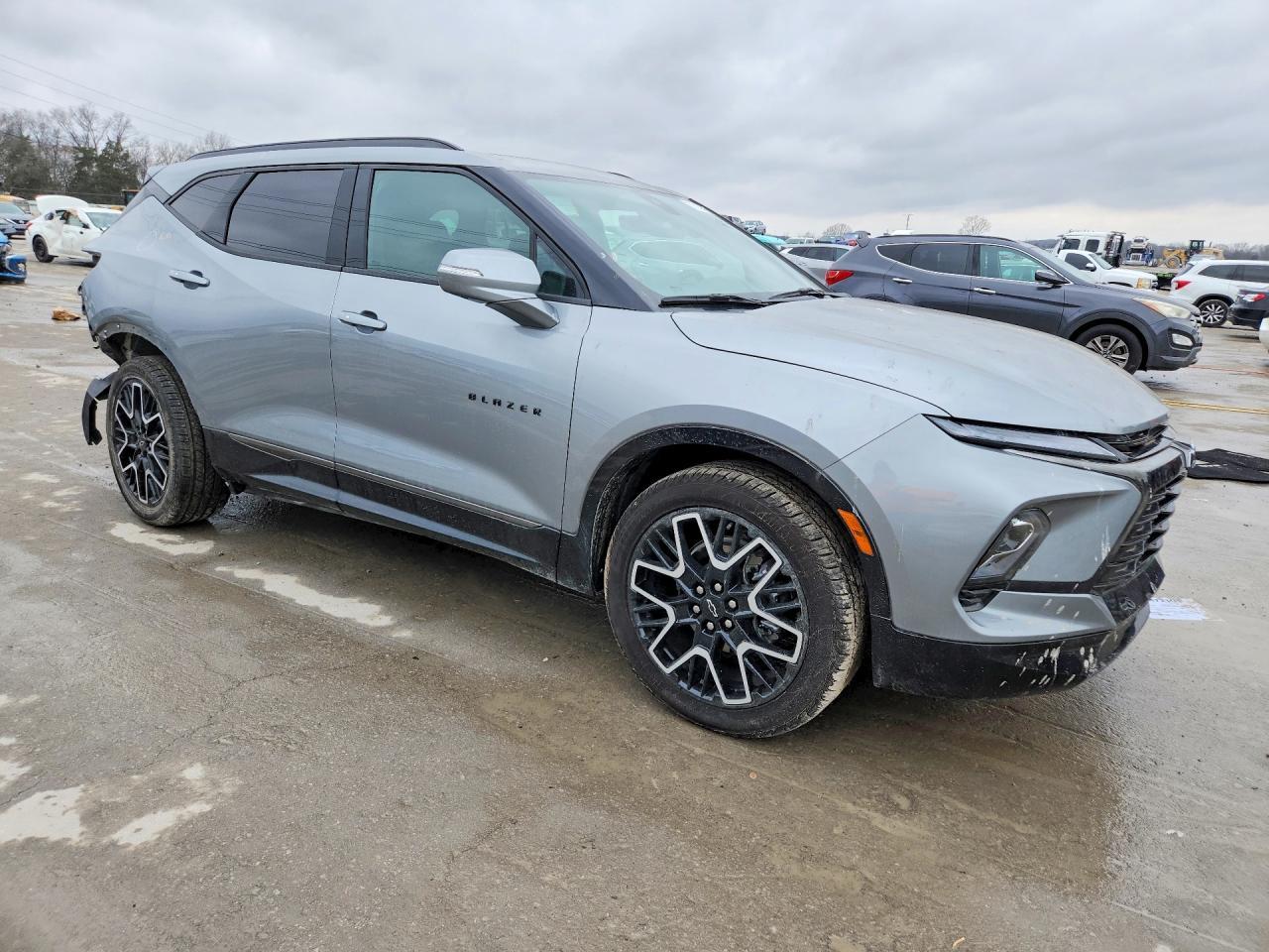 2025 Chevrolet Blazer Rs - Image 4