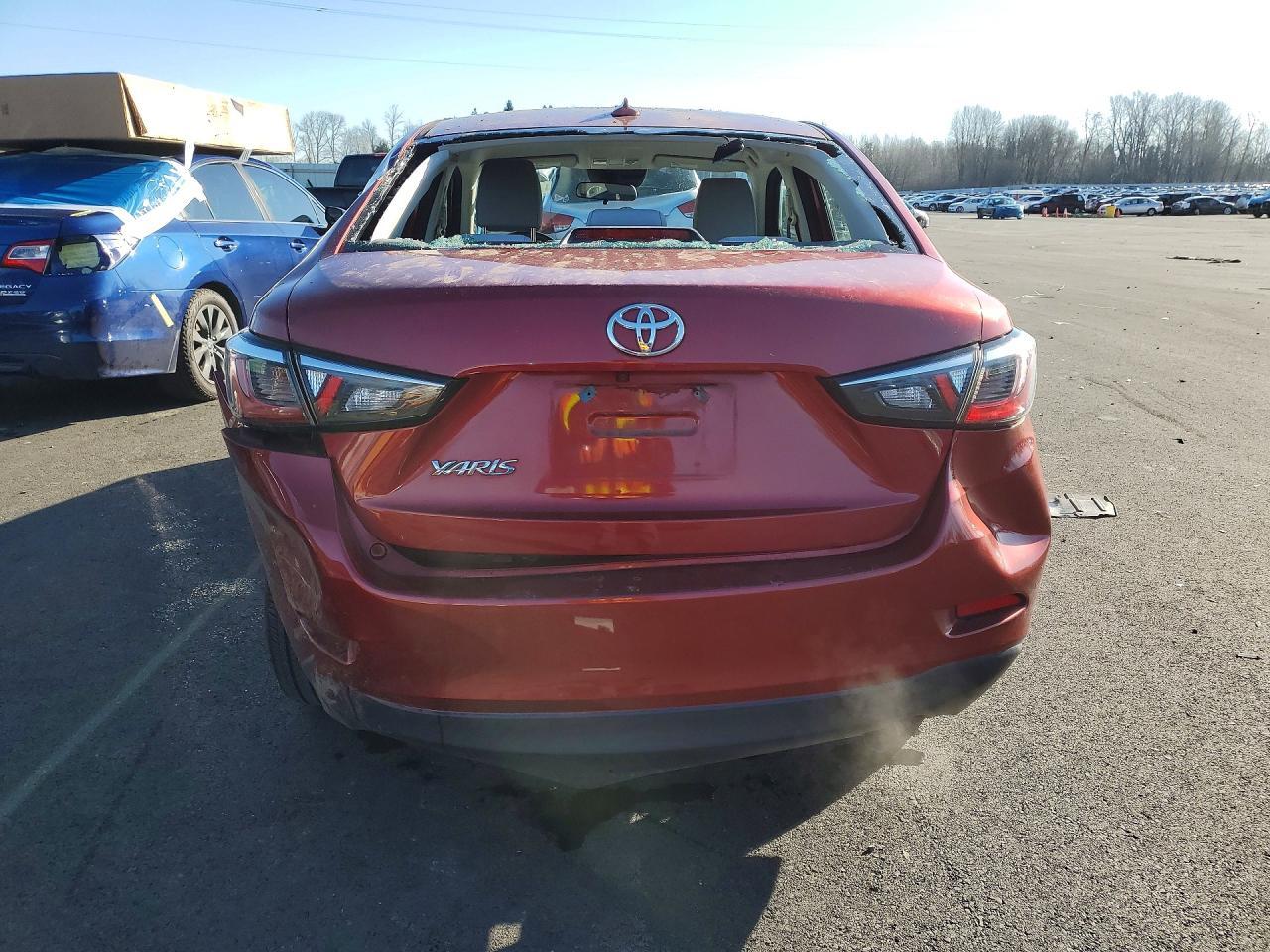 2019 Toyota Yaris L - Image 6