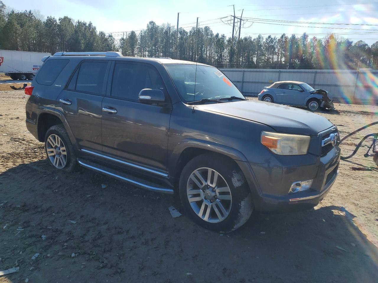2013 Toyota 4Runner Limited - Image 4