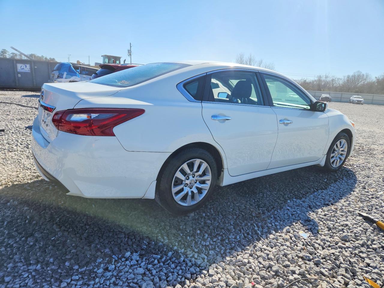 2018 Nissan Altima 2.5 S - Image 3