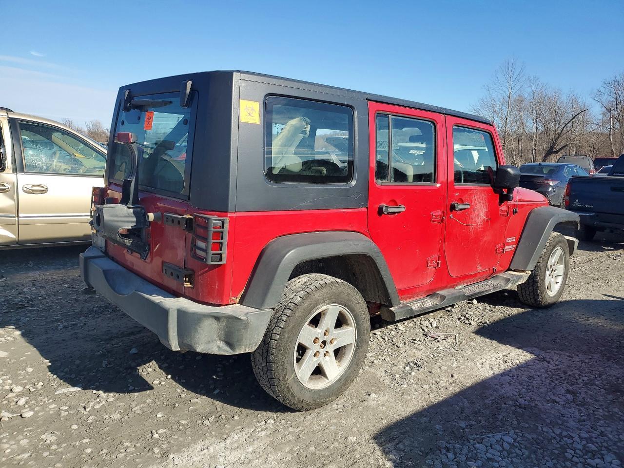 2010 Jeep Wrangler Unlimited Sport - Image 3