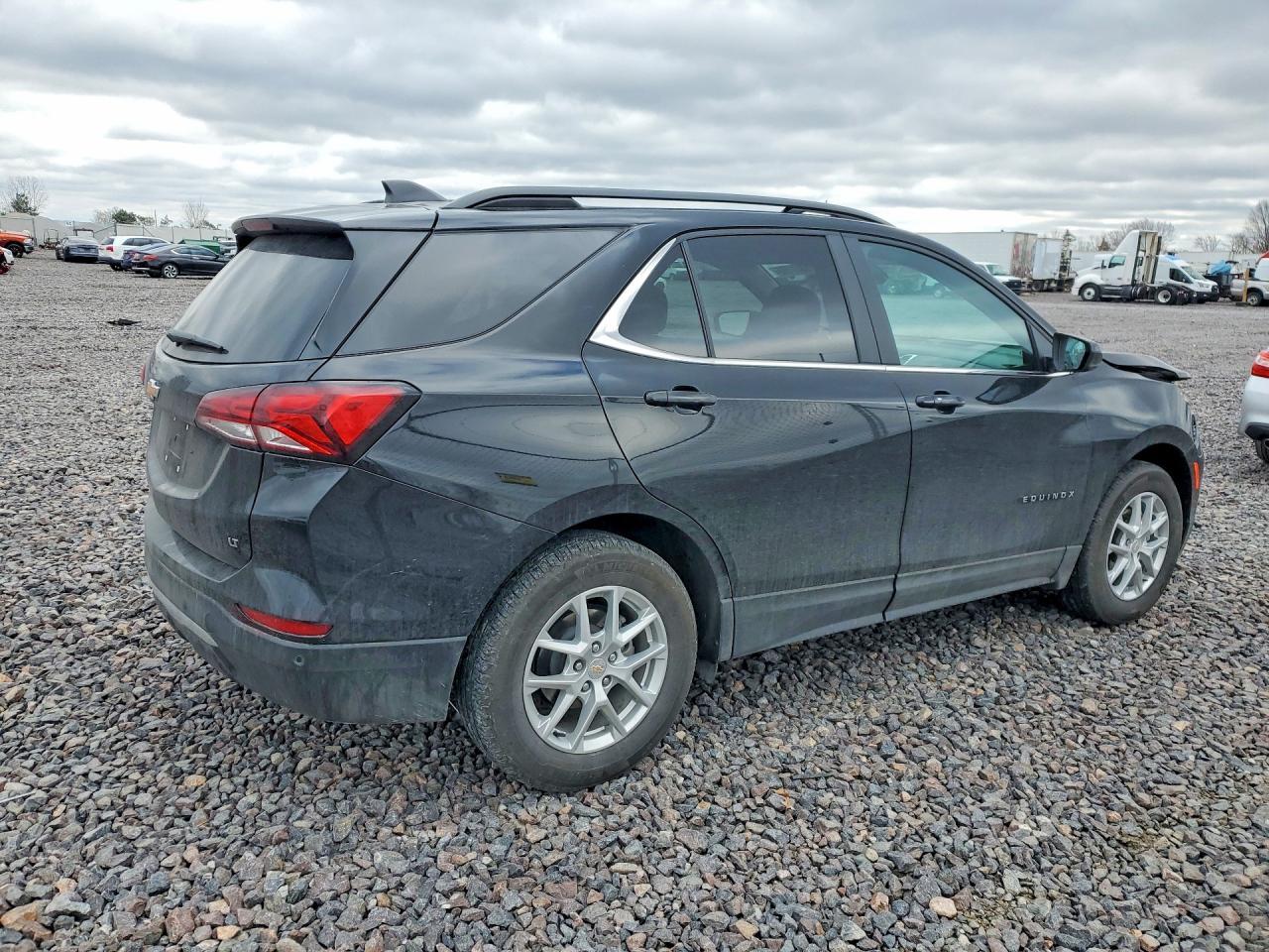 2024 Chevrolet Equinox Lt - Фото 3