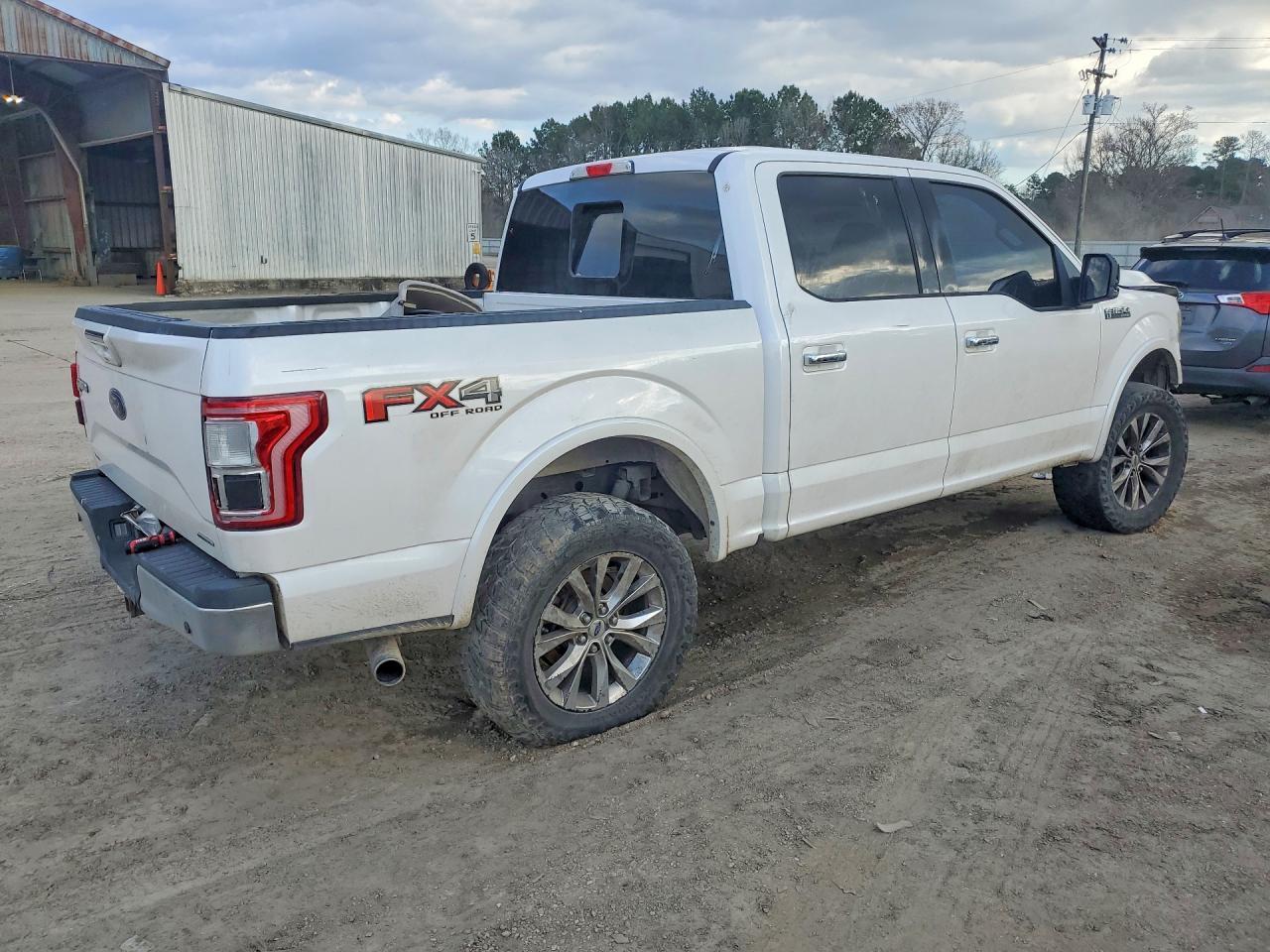 2016 Ford F150 Supercrew - Фото 3