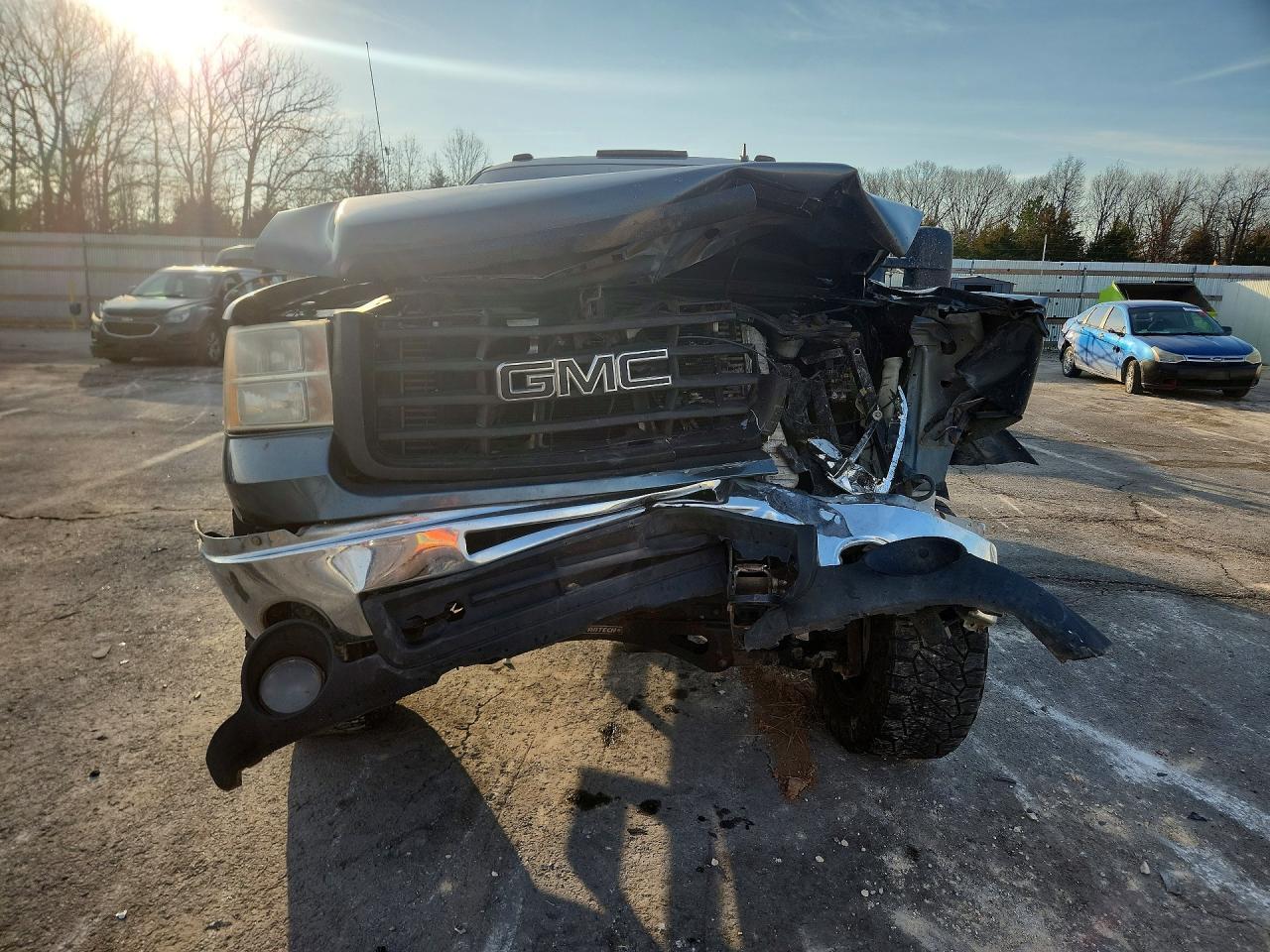 2008 GMC Sierra K2500 Heavy Duty - Image 5