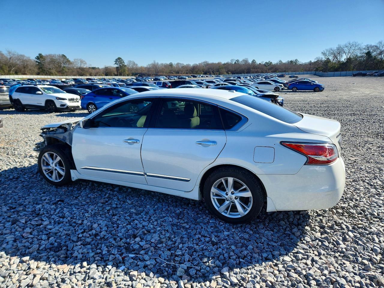 2015 Nissan Altima 2.5 - Фото 2