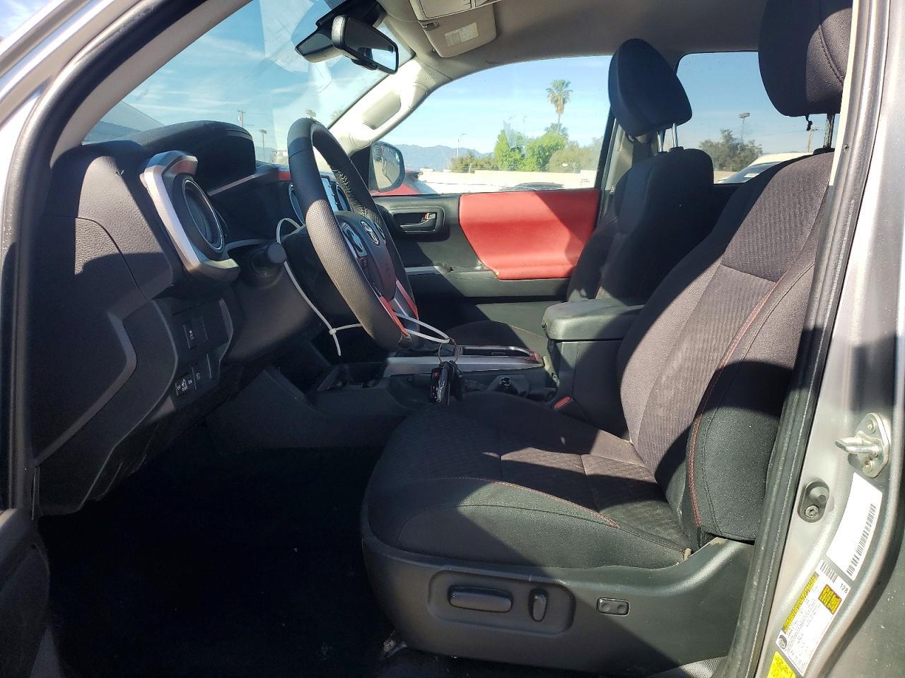 2023 Toyota Tacoma Sr5 V6 - Image 7