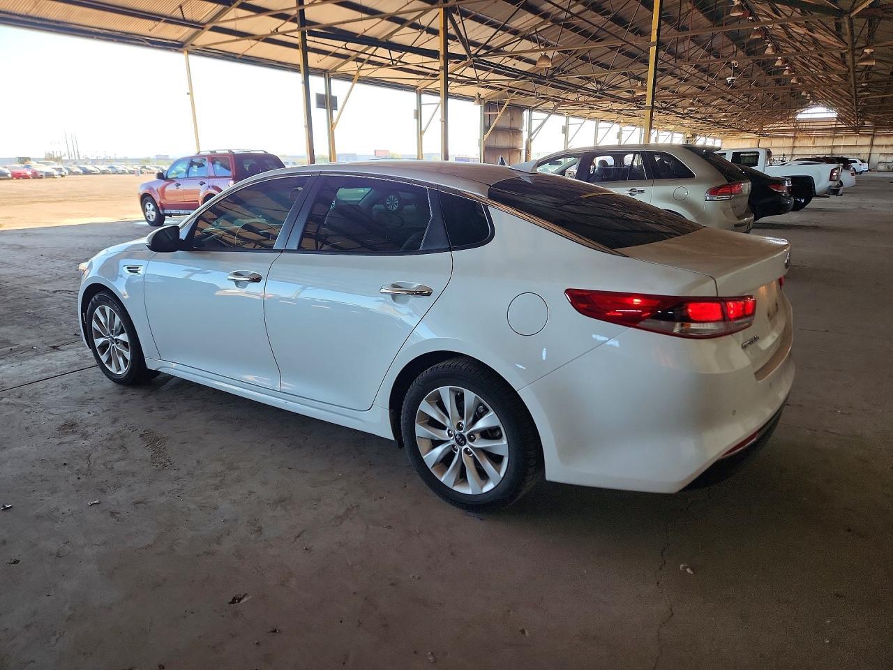 2018 Kia Optima Lx - Фото 2