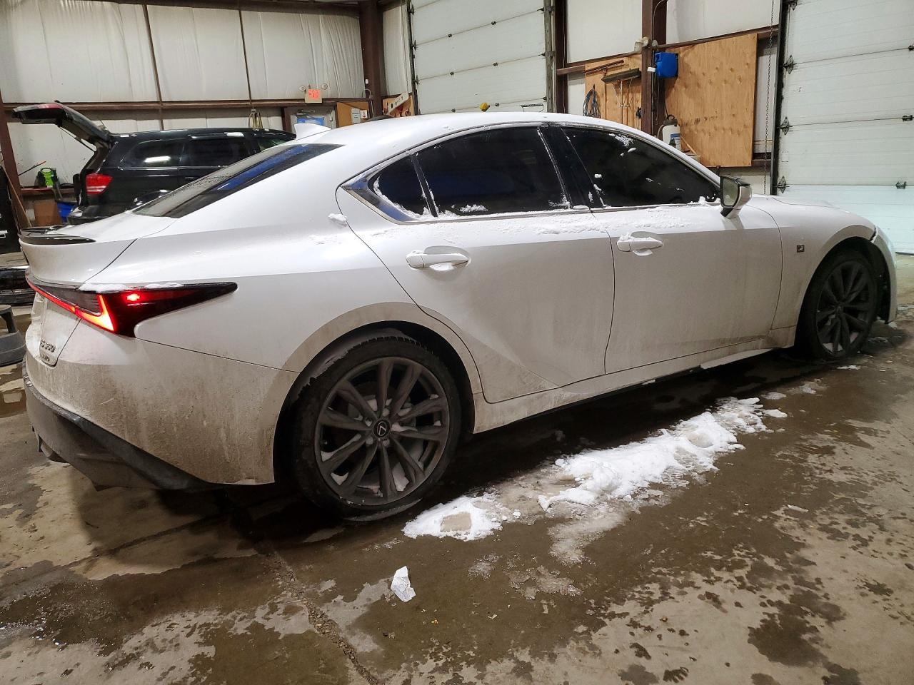 2021 Lexus Is 350 F Sport - Фото 3