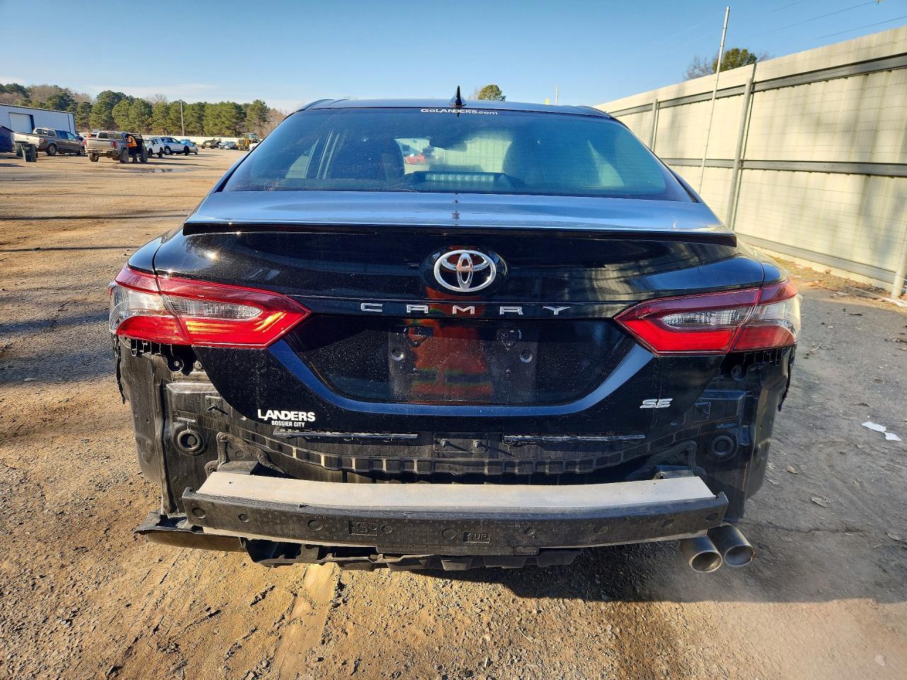 2023 Toyota Camry Se - Image 6