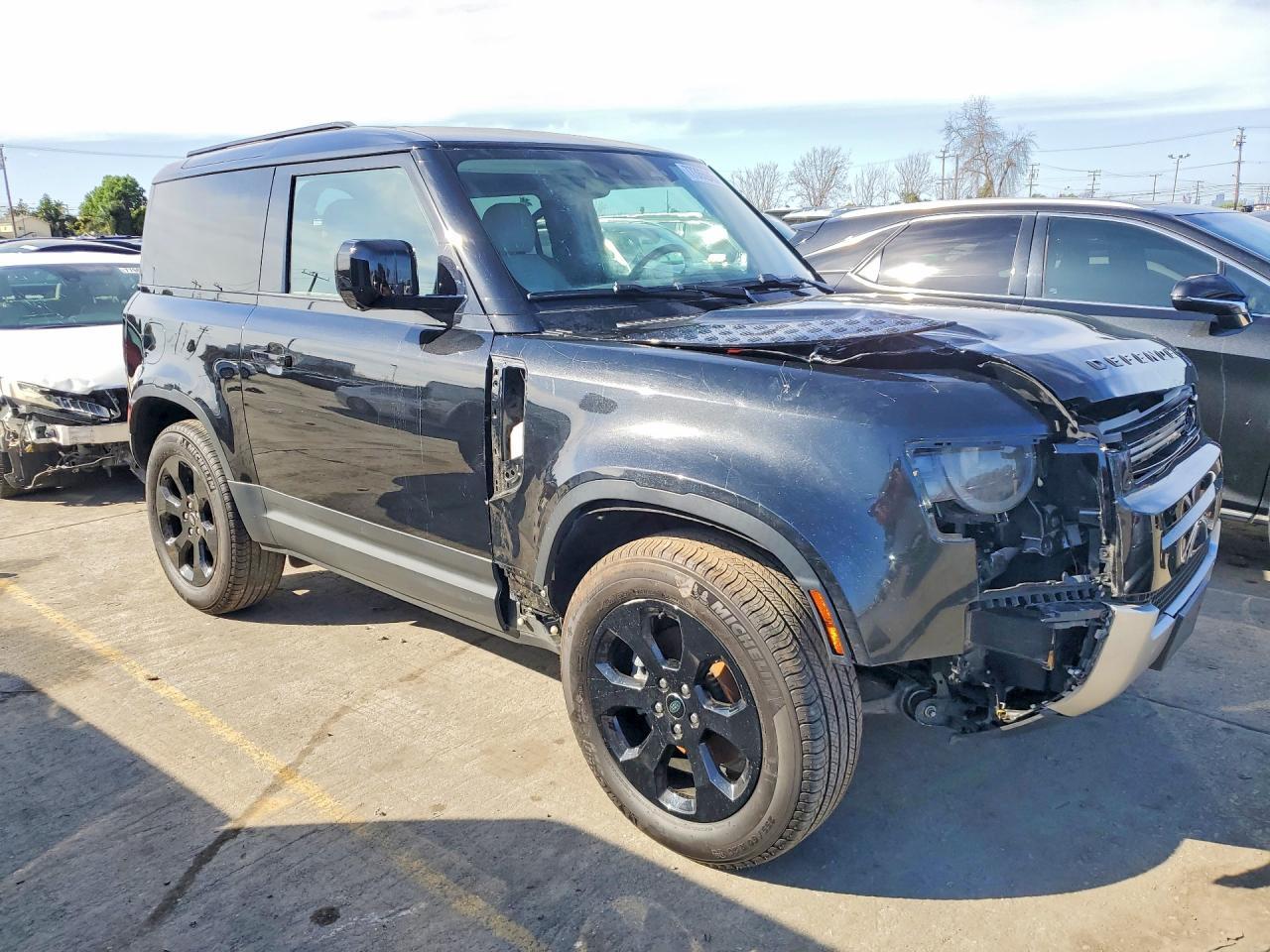 2022 Land Rover Defender 90 S - Image 4