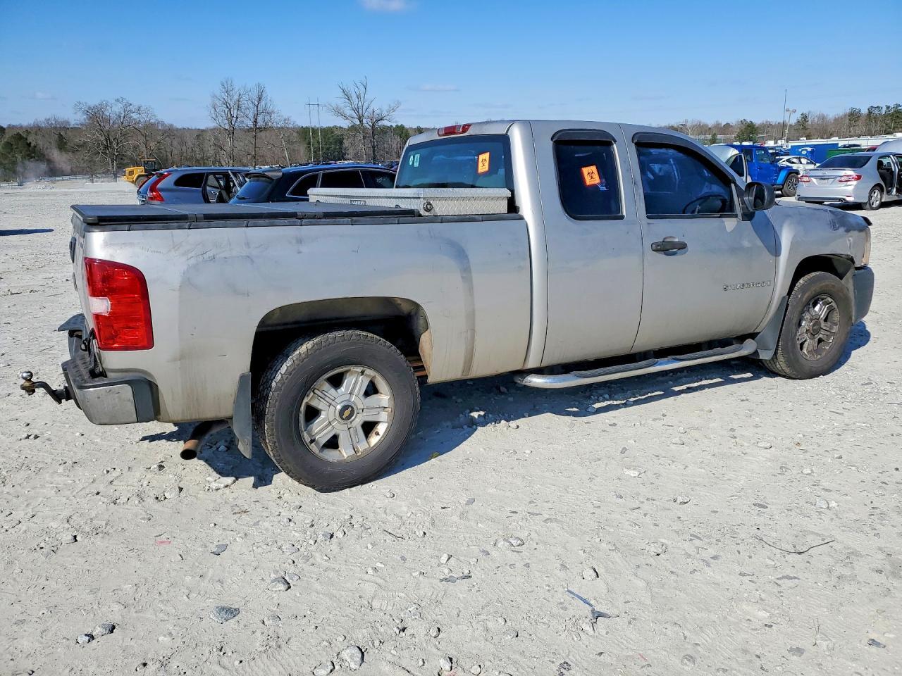 2007 Chevrolet Silverado C1500 - Фото 3