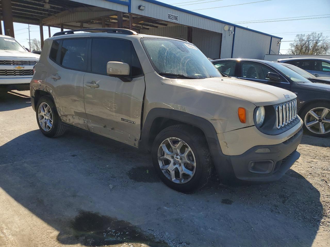 2015 Jeep Renegade Latitude - Фото 4