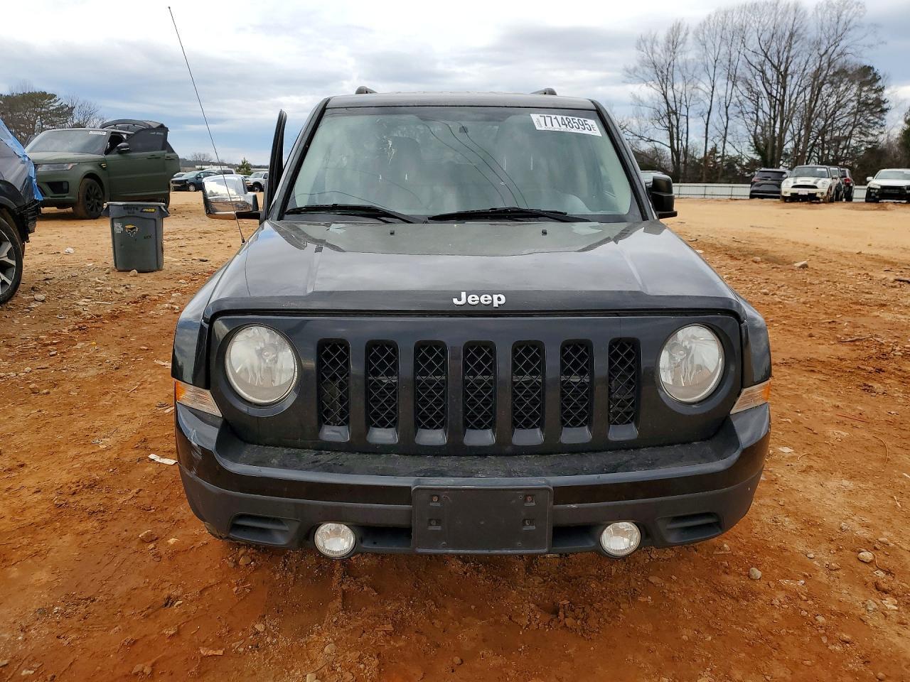2012 Jeep Patriot Latitude - Фото 5