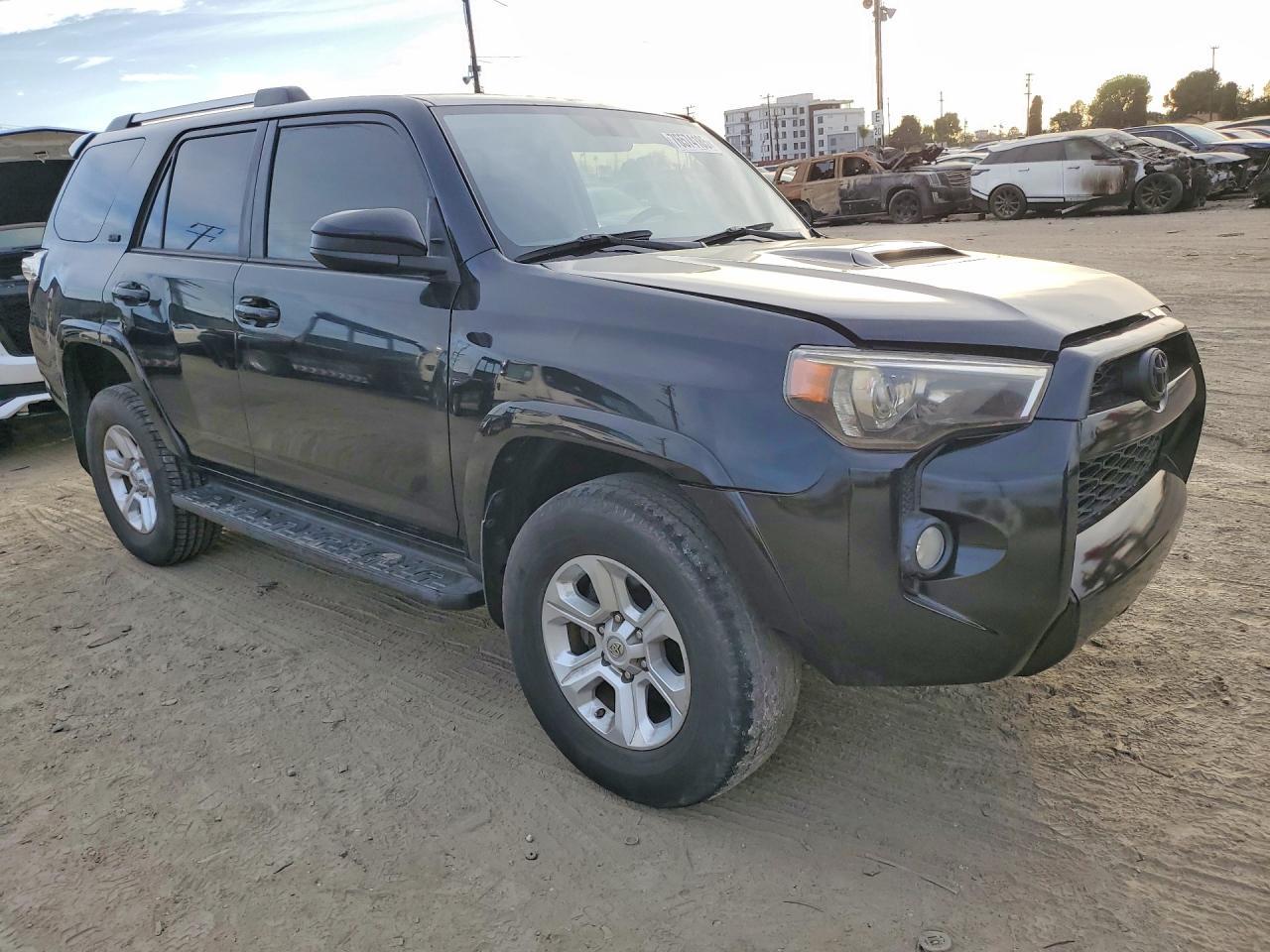 2019 Toyota 4Runner Sr5 - Фото 4