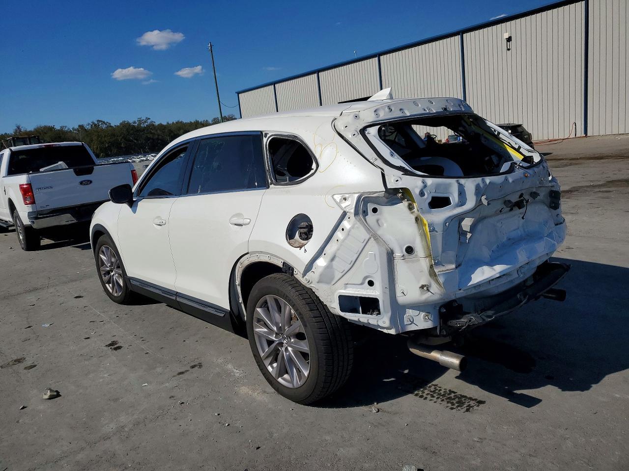 2020 Mazda Cx-9 Grand Touring - Image 2