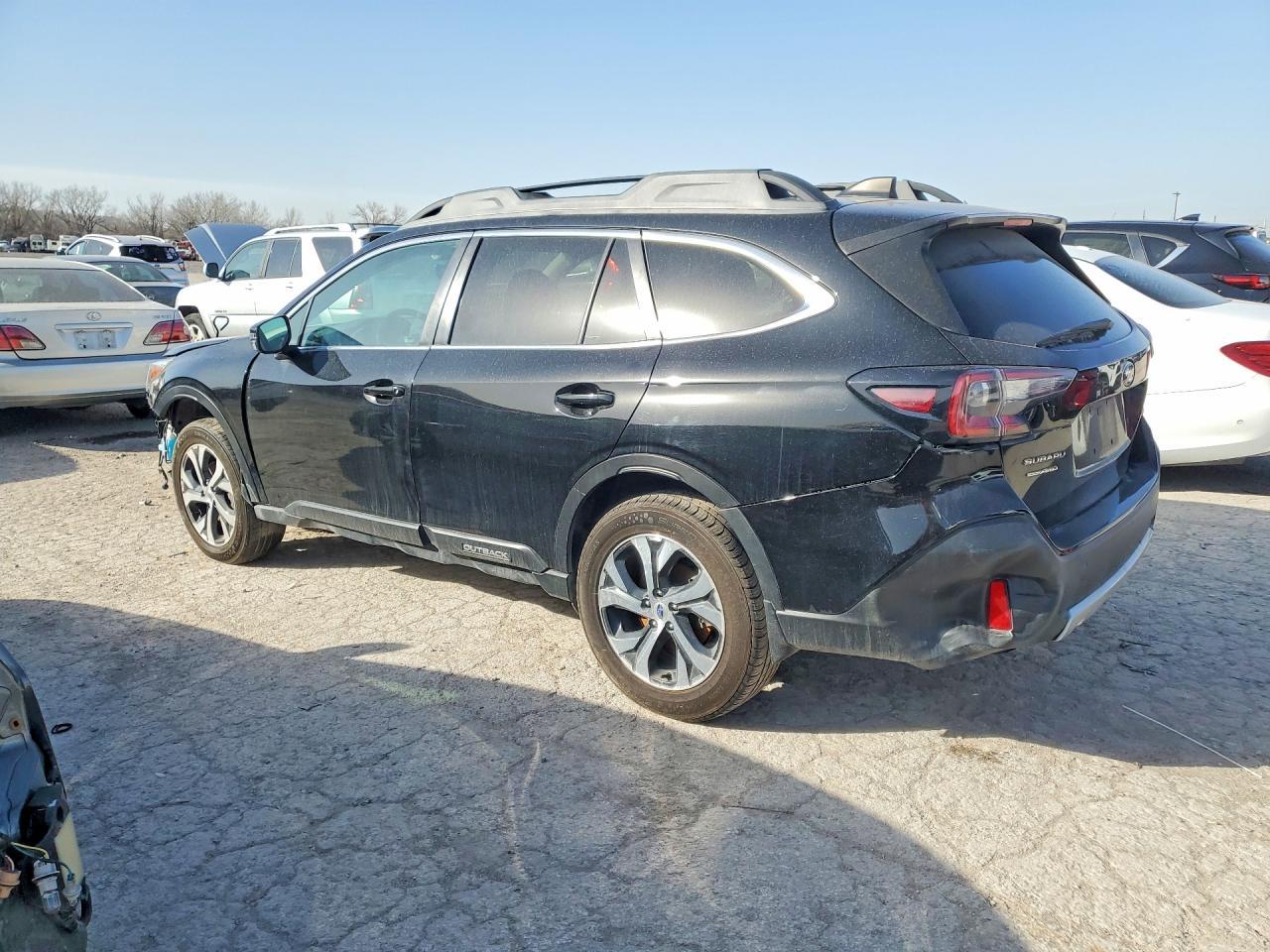 2020 Subaru Outback Limited - Фото 2