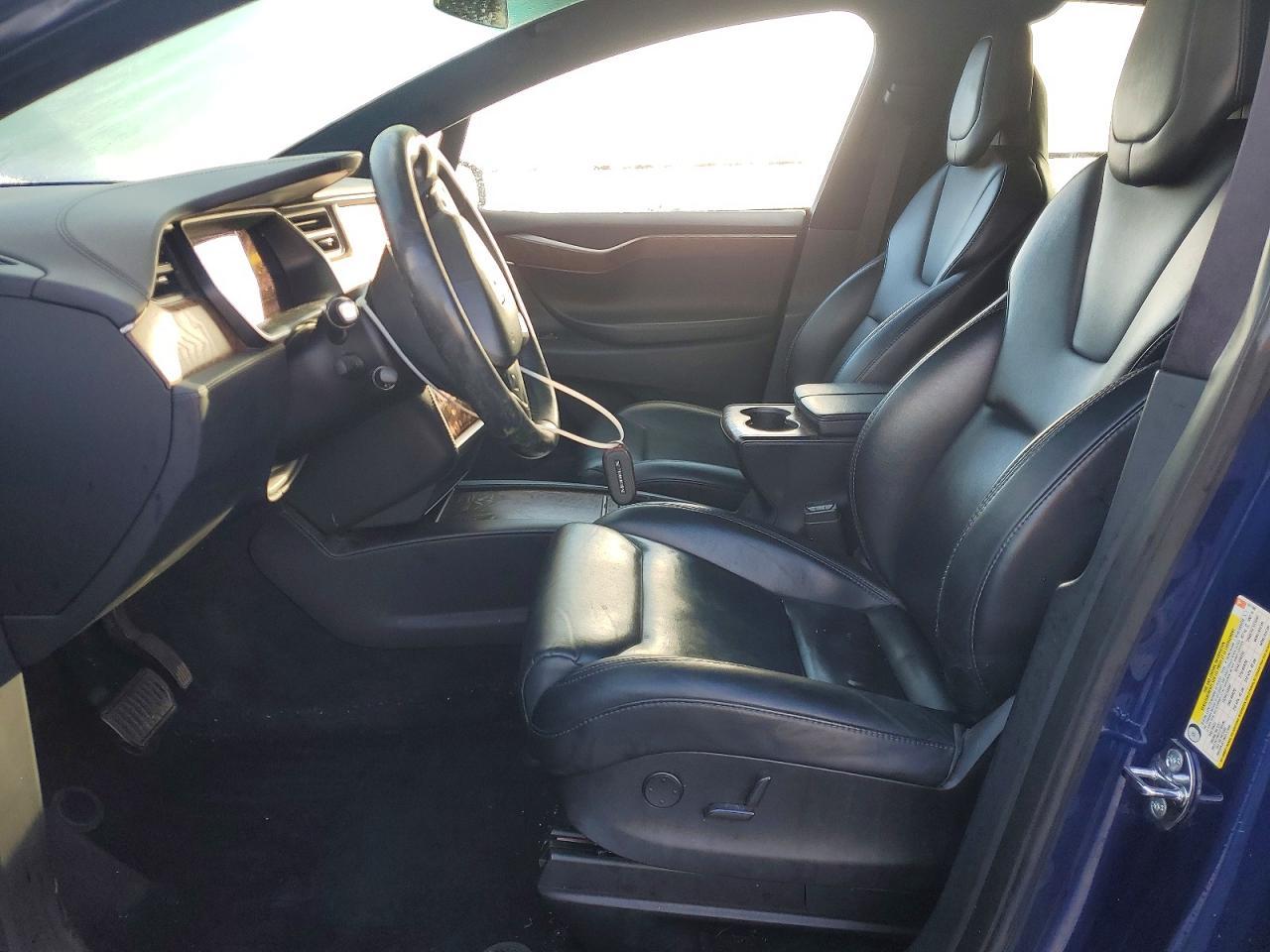 2018 Tesla Model X - Image 7