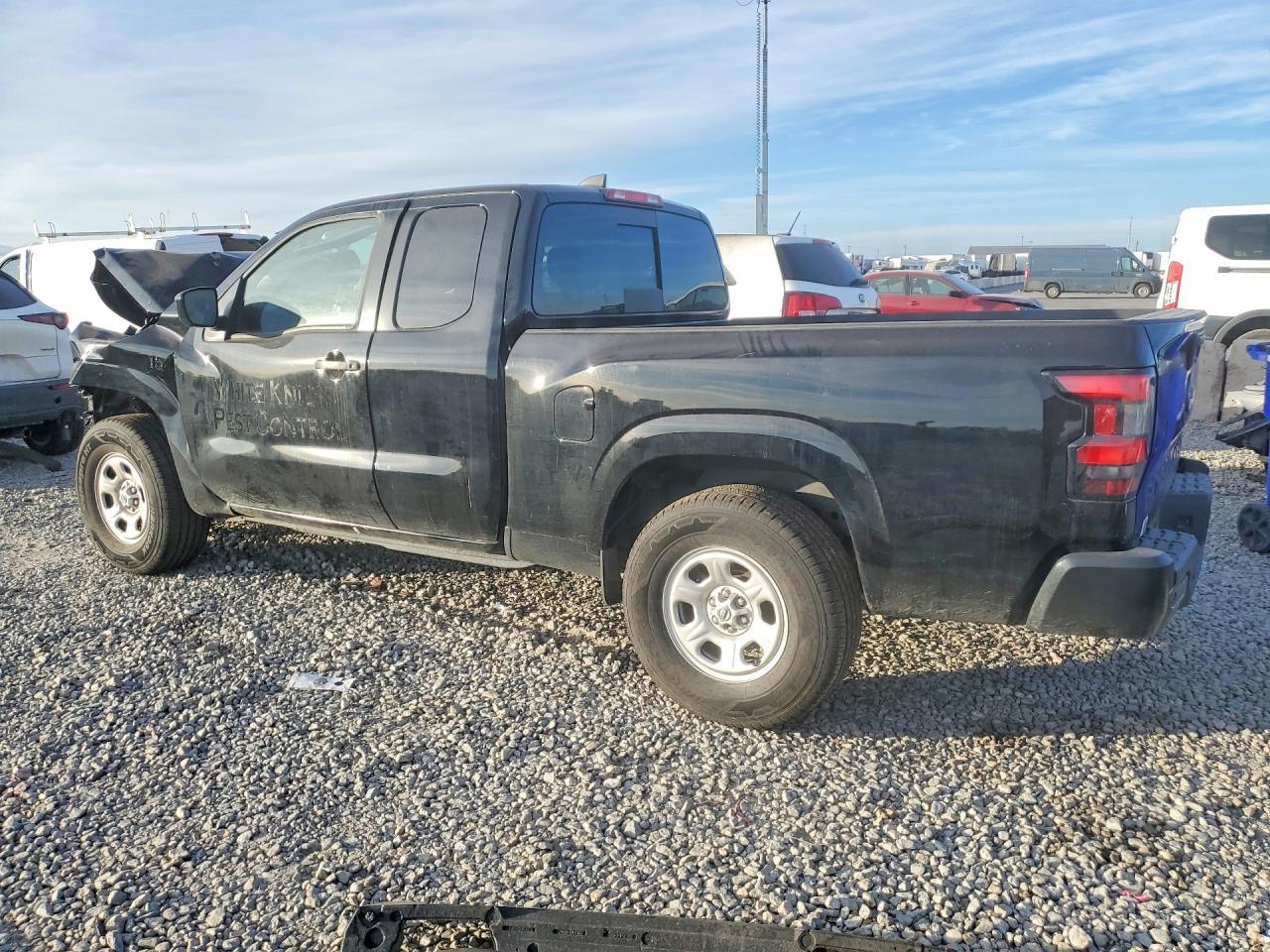 2025 Nissan Frontier S - Фото 2
