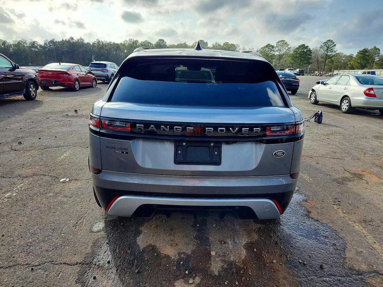 2020 Land Rover Range Rover Velar R-Dynamic S - Image 6
