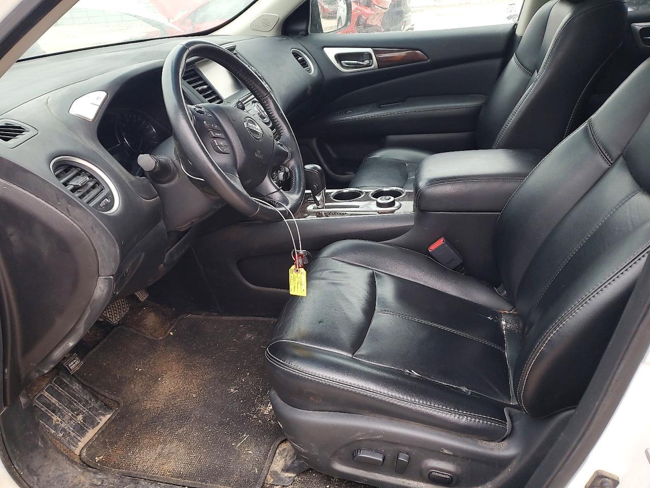 2015 Nissan Pathfinder S - Image 7