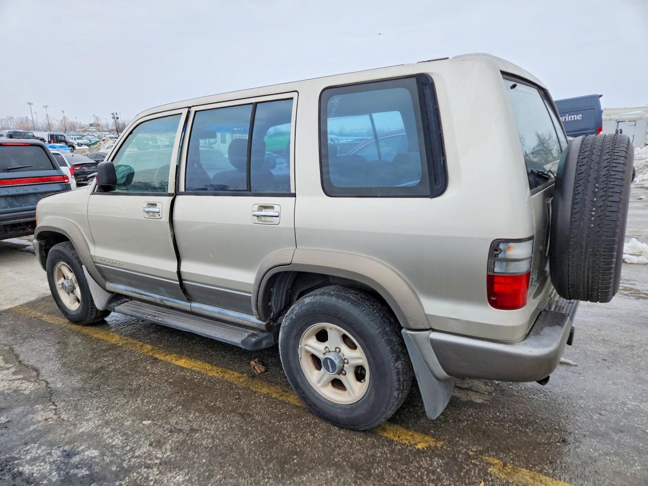 2000 Isuzu Trooper S - Фото 2
