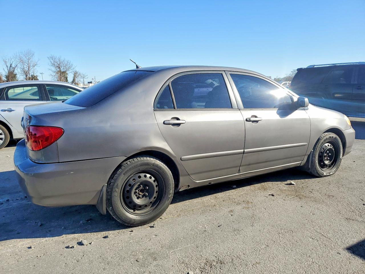 2003 Toyota Corolla Ce - Фото 3