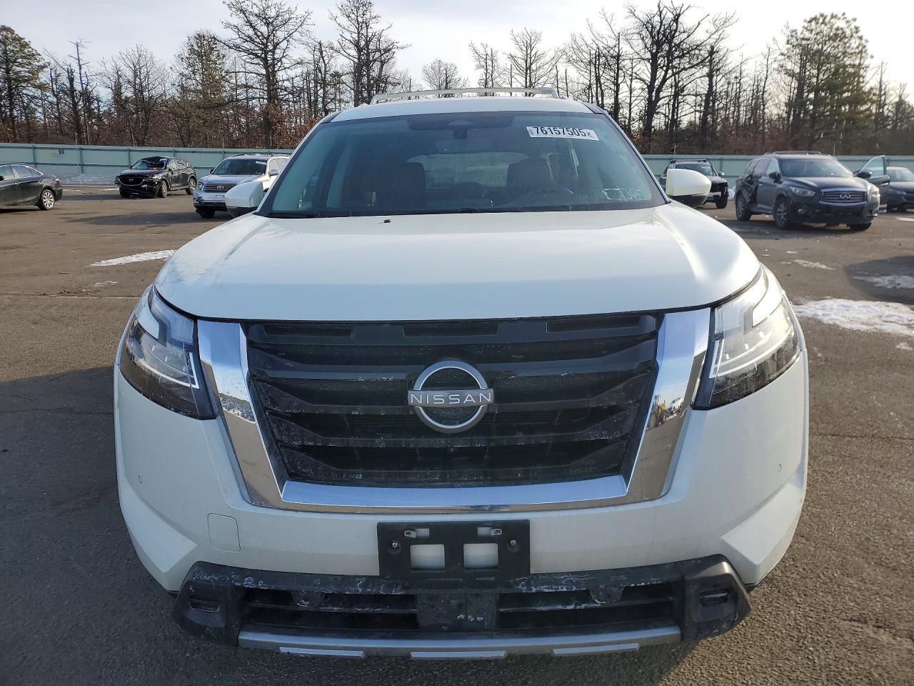 2023 Nissan Pathfinder Sl - Image 5