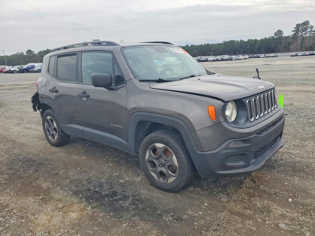 2018 Jeep Renegade S - Фото 4