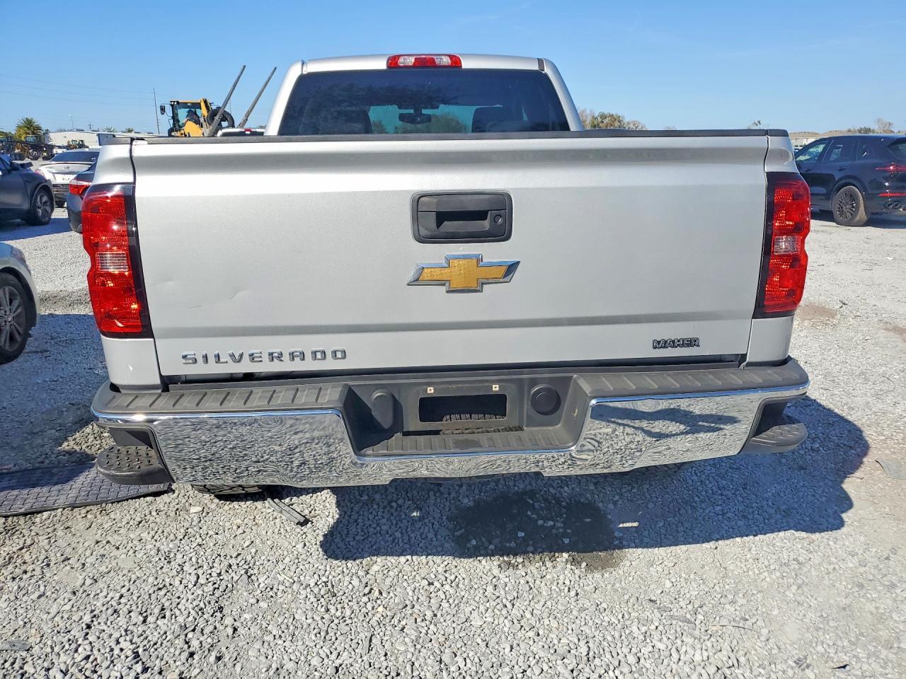2015 Chevrolet Silverado C1500 - Image 6