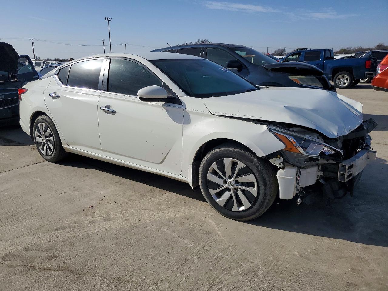 2020 Nissan Altima 2.5 S - Image 4