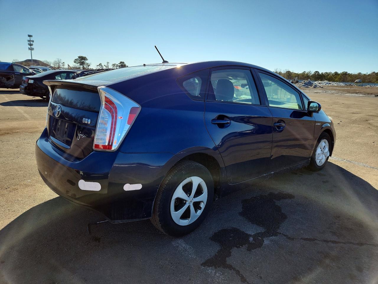 2014 Toyota Prius - Image 3