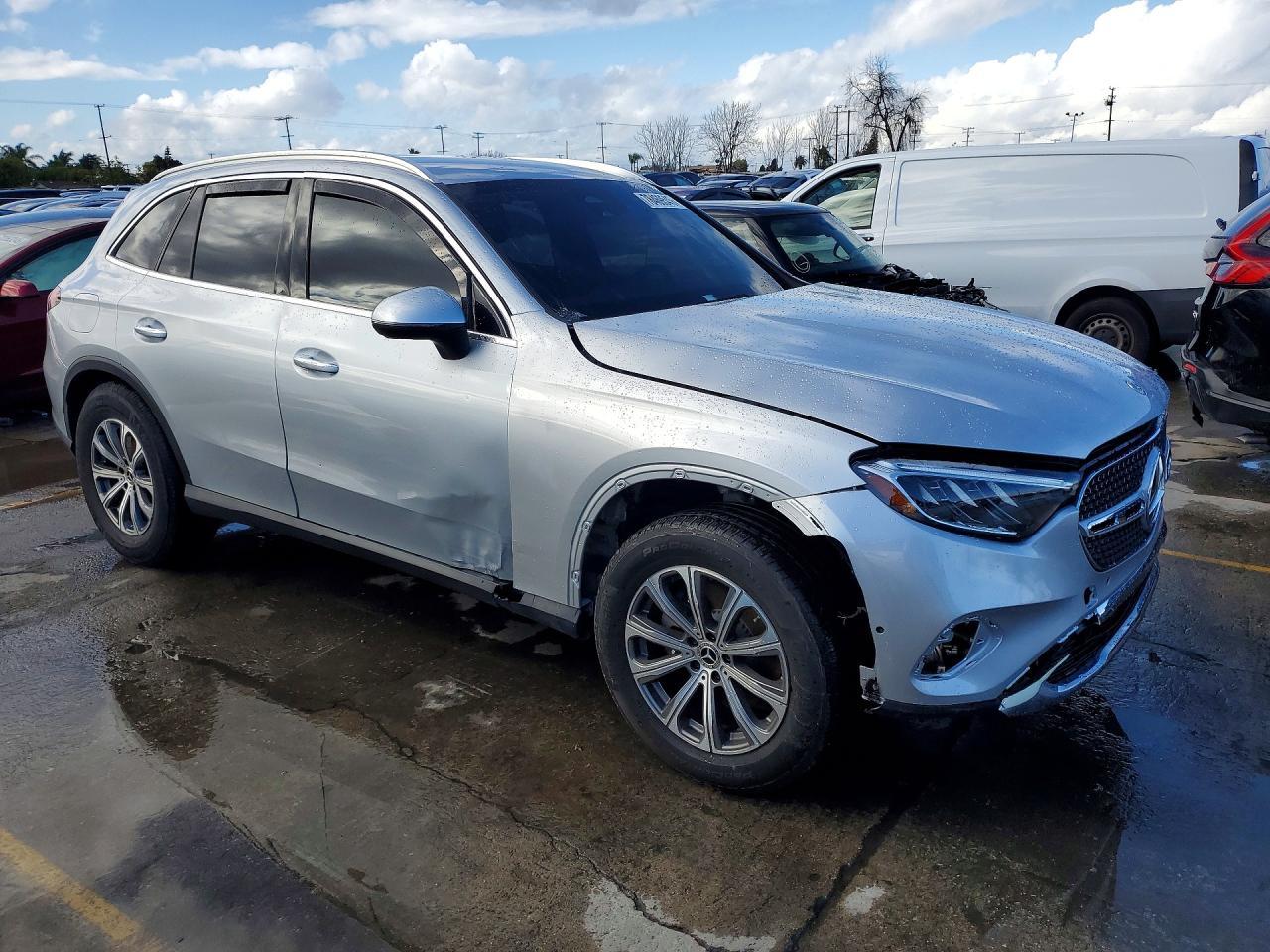 2023 Mercedes-Benz Glc 300 4Matic - Фото 4