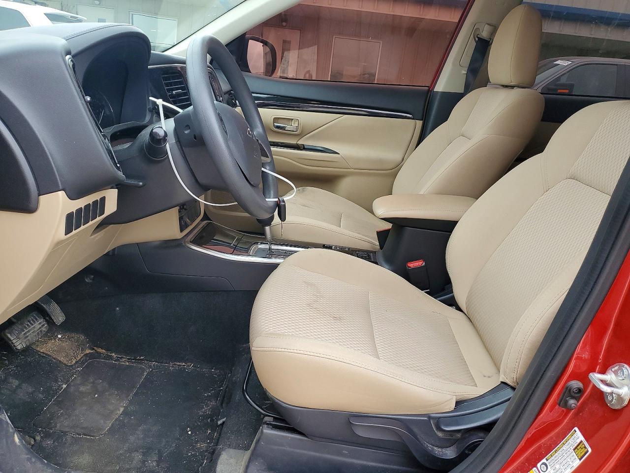 2019 Mitsubishi Outlander Es - Image 7