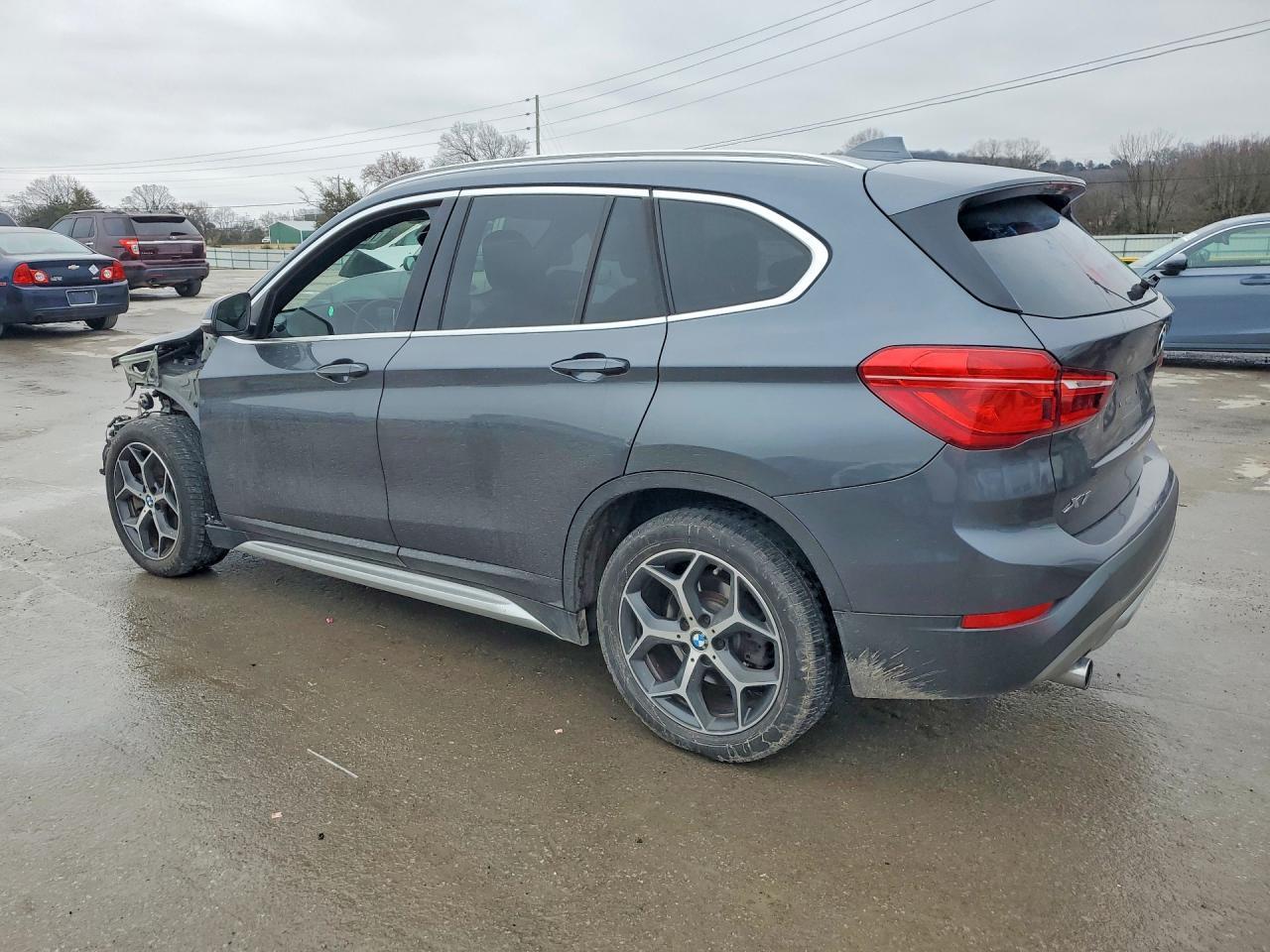 2018 BMW X1 xDrive28I - Фото 2