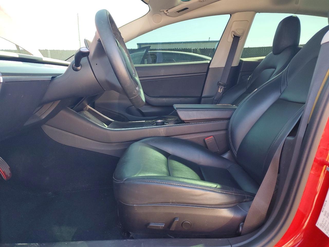 2019 Tesla Model 3 - Image 7