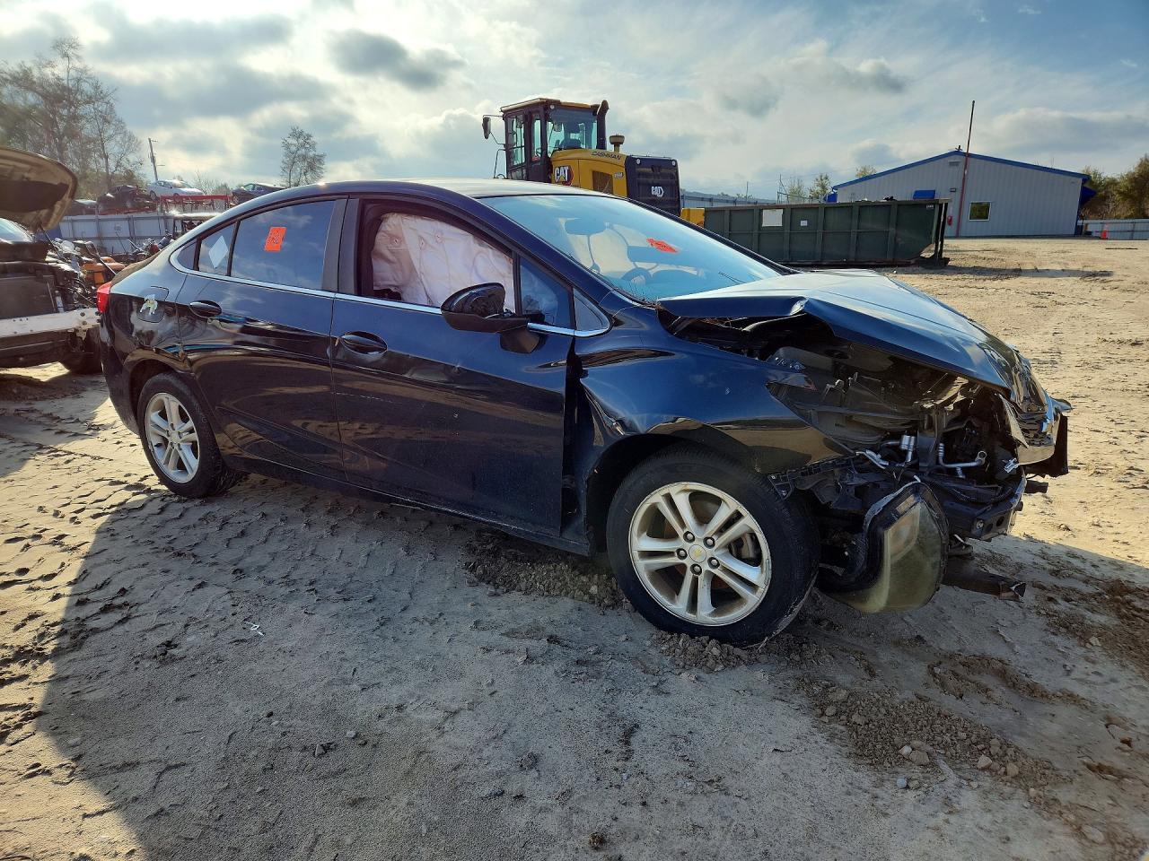 2017 Chevrolet Cruze Lt - Image 4