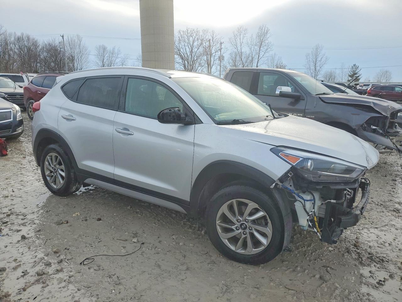 2018 Hyundai Tucson Sel - Фото 4