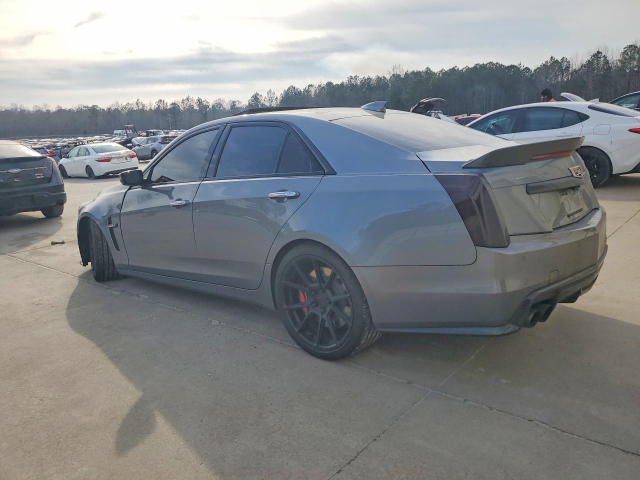 2019 Cadillac Cts-V - Image 2