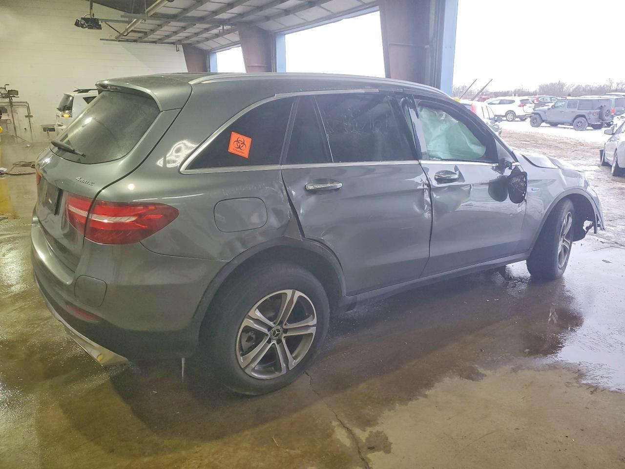 2019 Mercedes-Benz Glc 350E - Фото 3