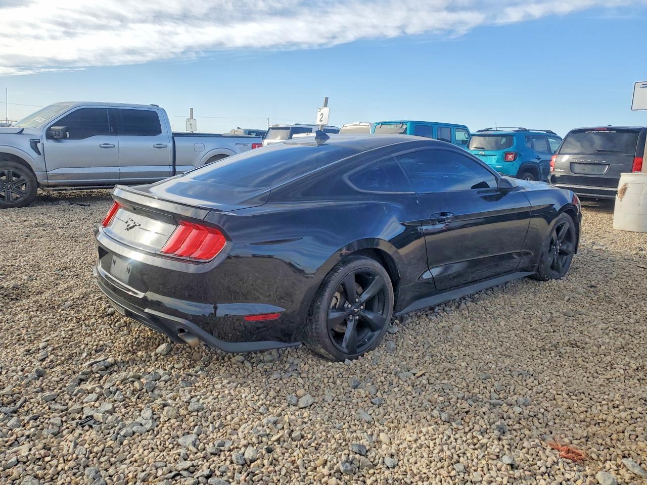 2022 Ford Mustang - Image 3