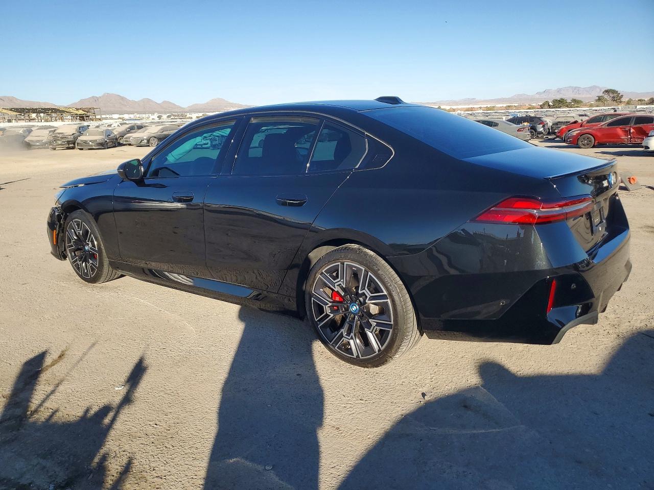2025 BMW I5 Edrive 40 - Фото 2