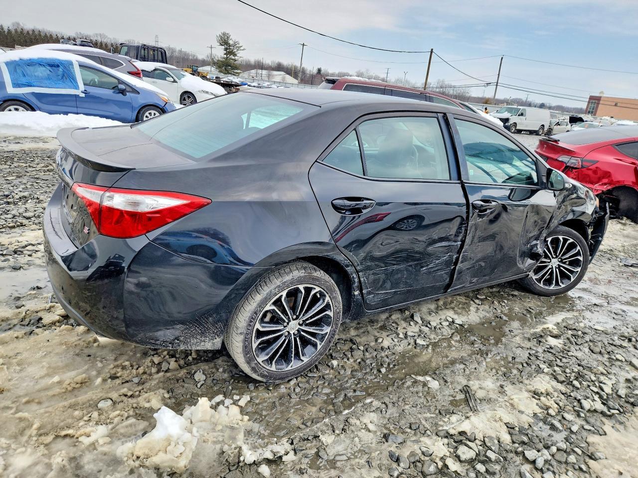 2015 Toyota Corolla S Plus - Фото 3